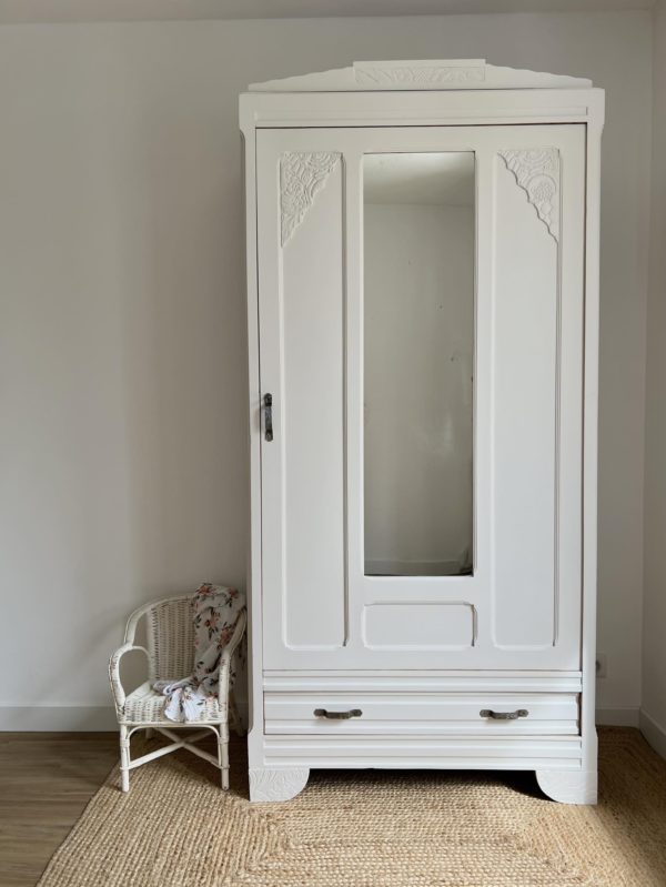 armoire bonnetière parisinenne époque art-déco