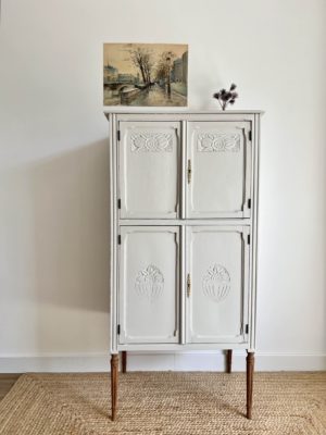 armoire cabinet art-déco et pieds cannelés louis XVI