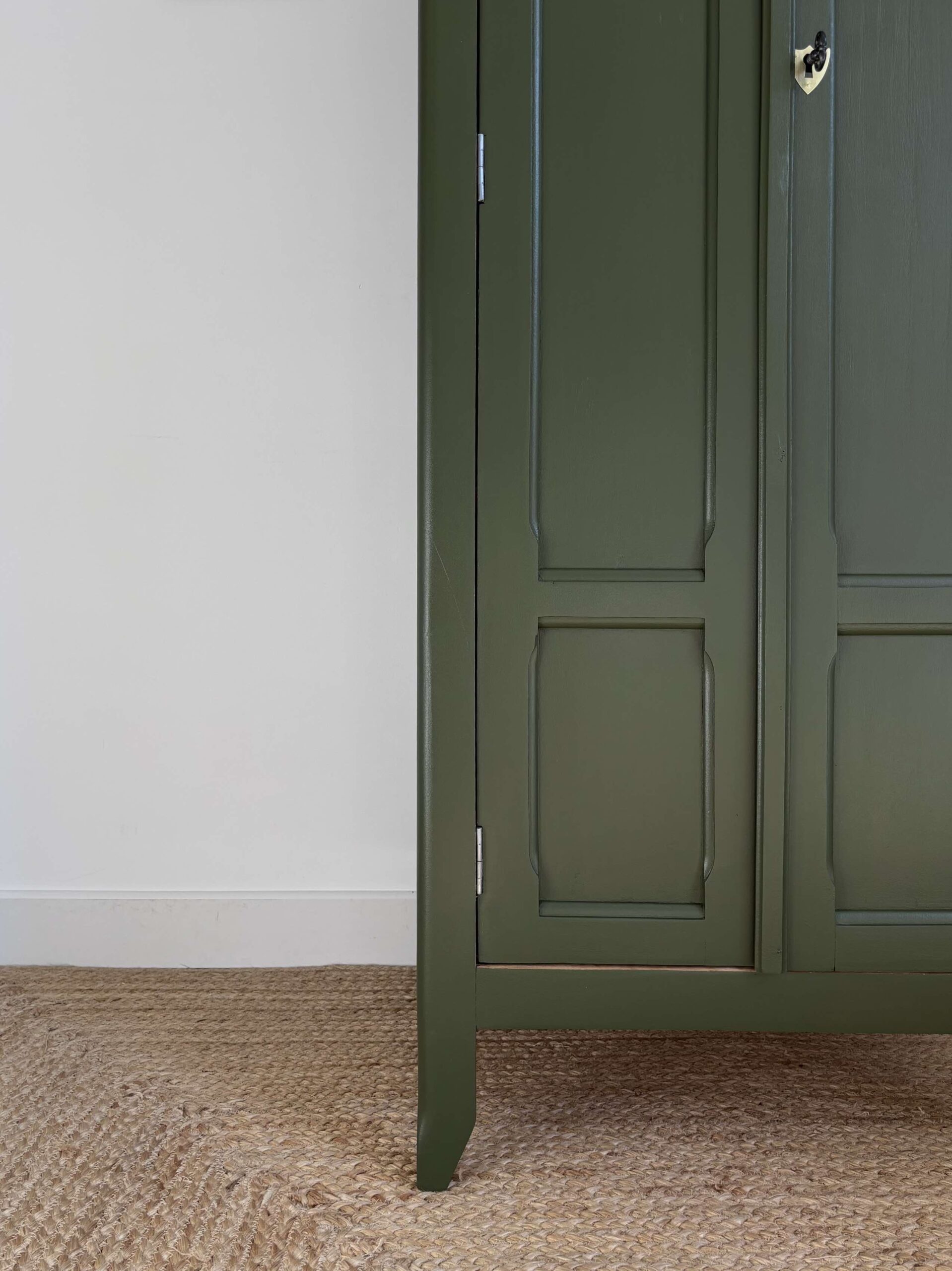 ADOPTÉE - La petite armoire "Aubade parisienne" – Image 12