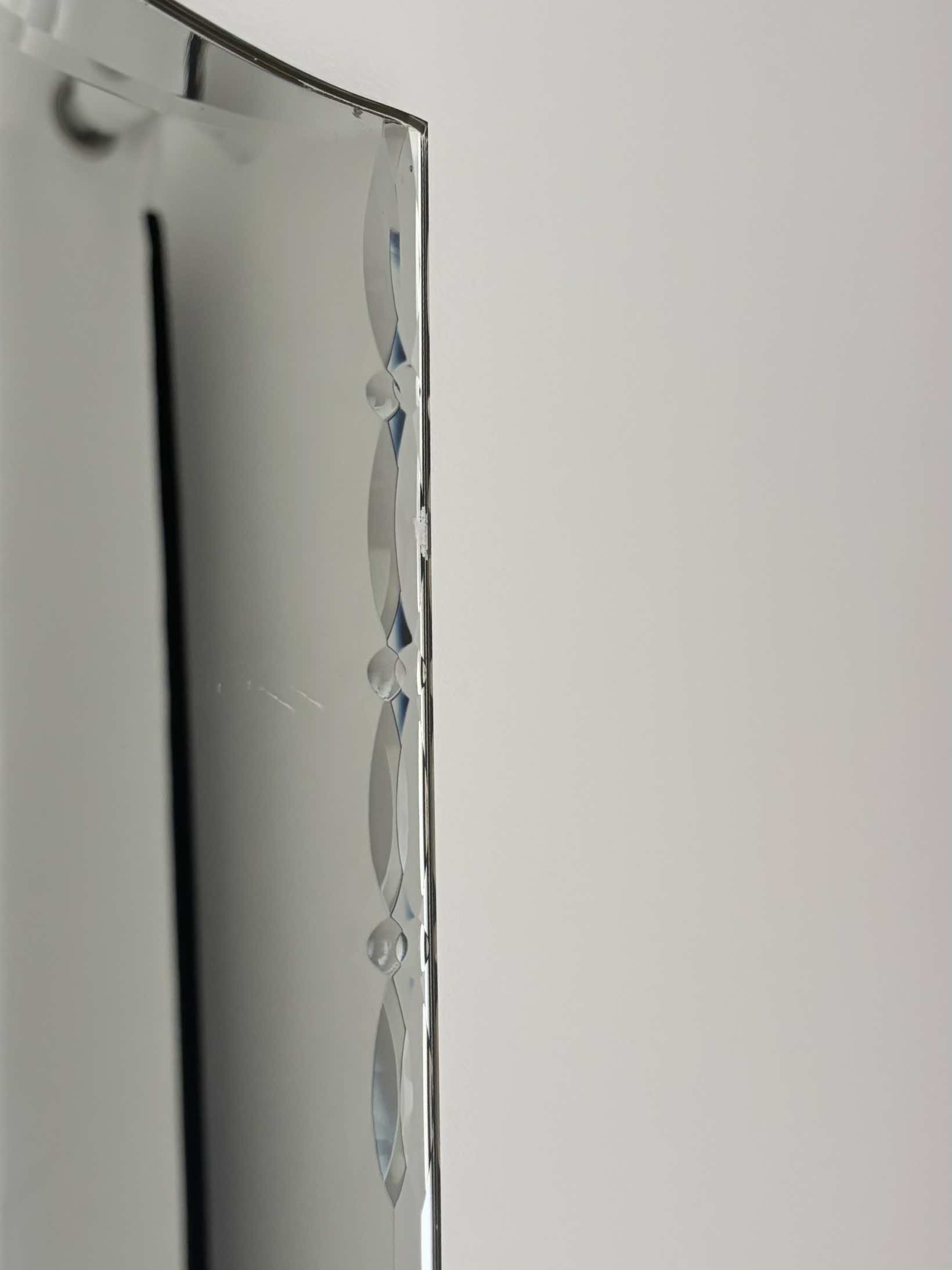 ADOPTÉ - Le miroir ciselé "Le camélia rouge" – Image 10